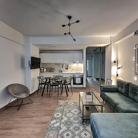דירה With Cinema & Work Space בוקרשט