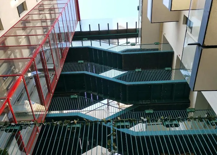 Lejlighed With Cinema & Work Space *