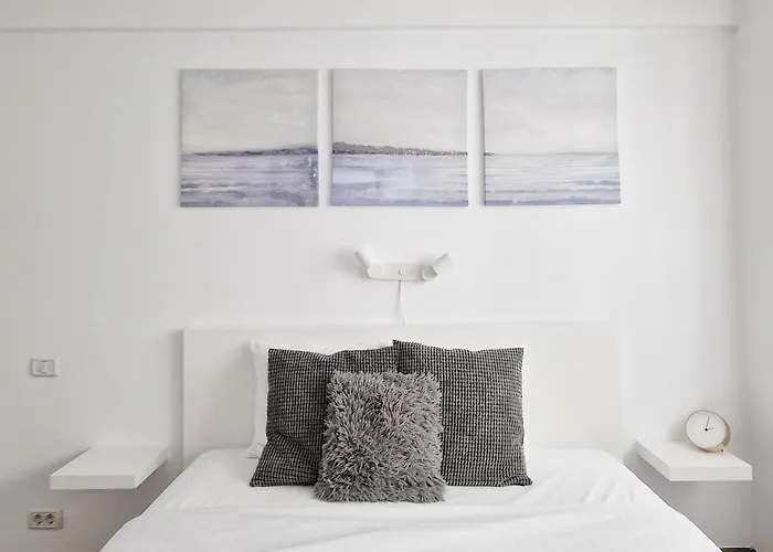 With Cinema & Work Space * Бухарест